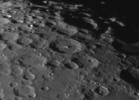 Cratère Moretus